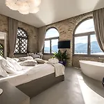 Relais Porta لووِنو