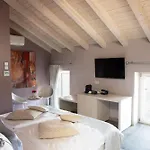 فندق Relais Porta لووِنو