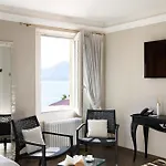 Relais Porta 4*