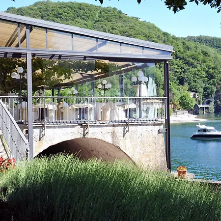 Relais Porta Hotel 4*