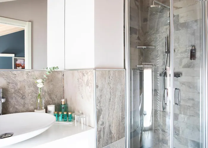 Relais Porta 4* Luino