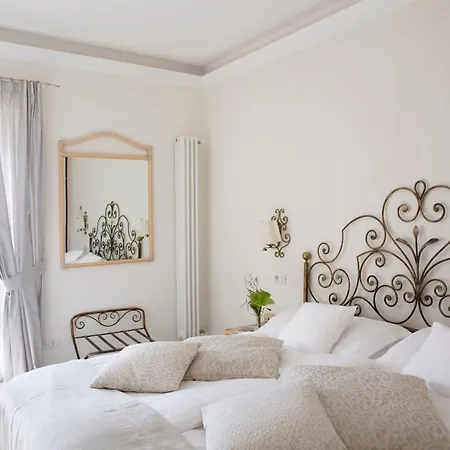 Relais Porta Luino