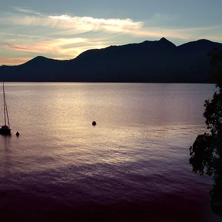 Relais Porta 4* Luino