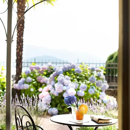 Relais Porta Hotel 4*