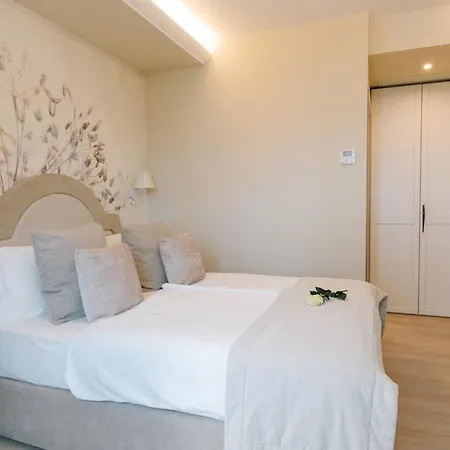 מלון Relais Porta לואינו