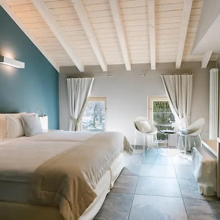 מלון Relais Porta 4*
